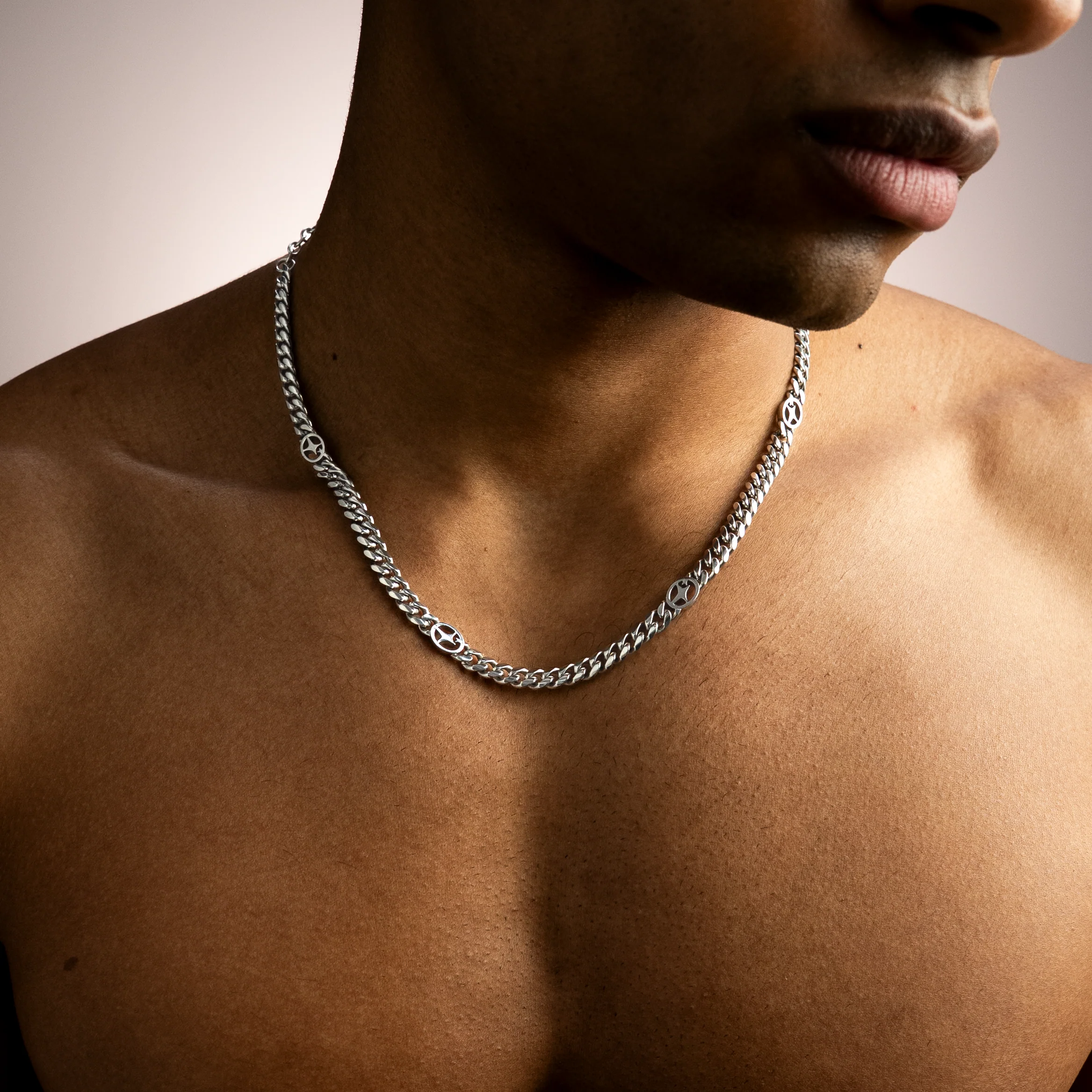 Chaîne Cuban link 6 mm Signature Argentée - Image 3