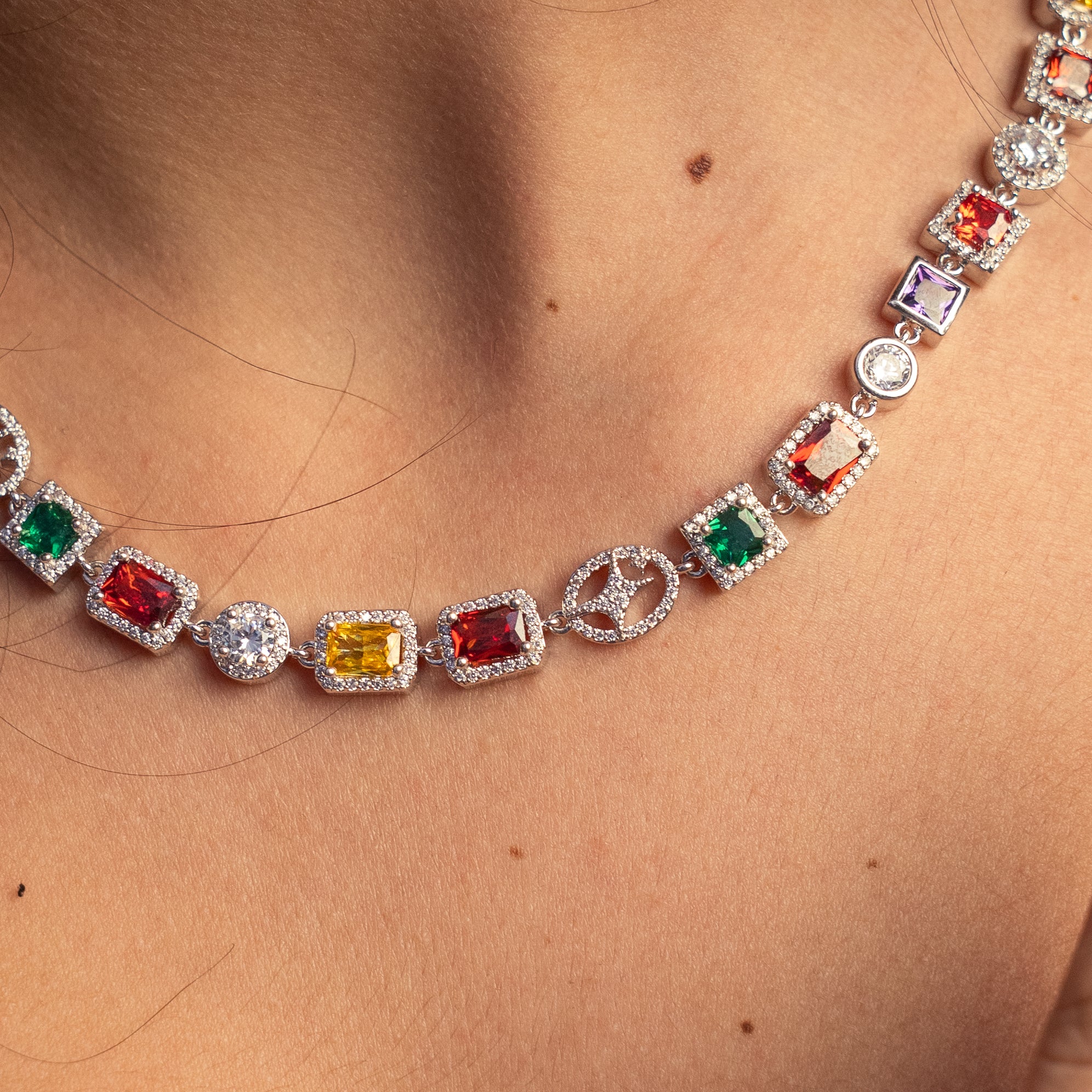 Chaîne Multi Gemstone 8 mm Argentée - Image 4